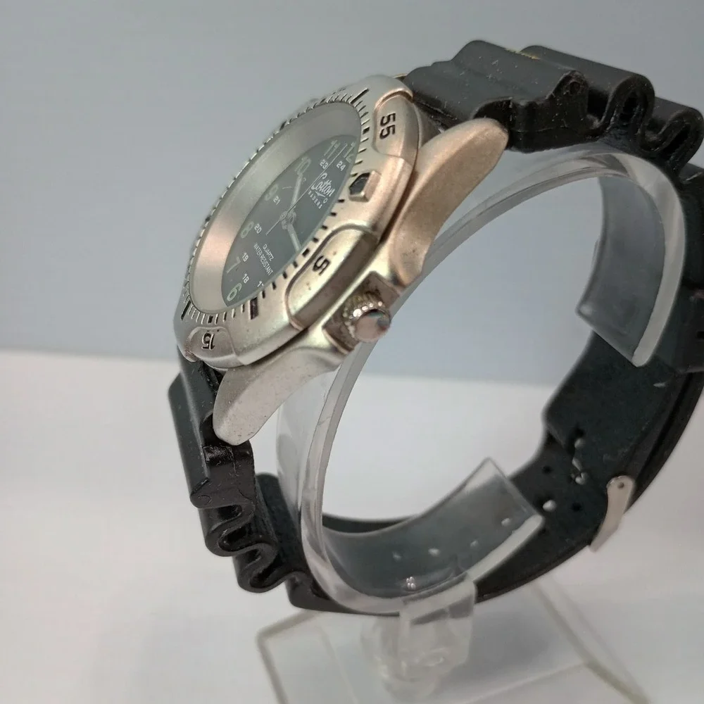 Cotton Traders Quartz Men's Watch‎ 39mm Black Dial Rubber Strap New Battery